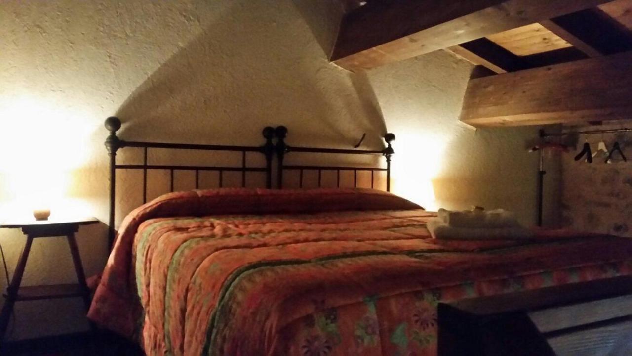 La Casa Sù Le Dimore Del Borgo Santo Stefano Di Sessanio Extérieur photo